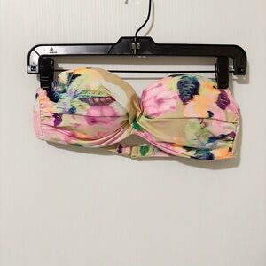 Victorias secret size 36B Printed Multicolor Strapless Swim Top
